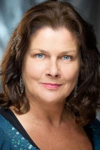 Fiona Bruce in Brothers of War