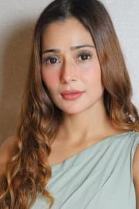 Sara Khan in Shaila