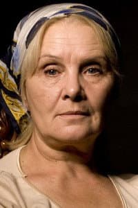 Nina Piskaryova in Уездная драма