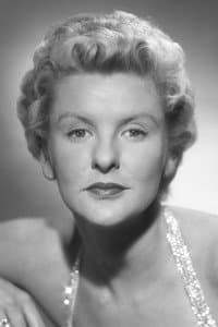 Elaine Stritch in The Sidelong Glances of a Pigeon Kicker