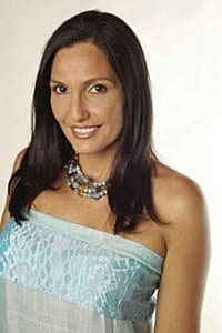 Beatriz Vásquez in Cenizas Eternas