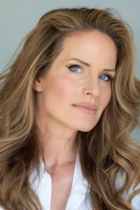 Monika Schnarre in Fearless Tiger