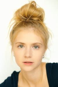 Ekaterina Channova in Отец