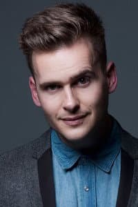 Simon Lewis Marriott in The Truth