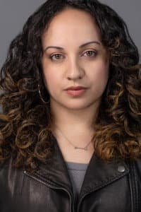 Adriana Medina in Left