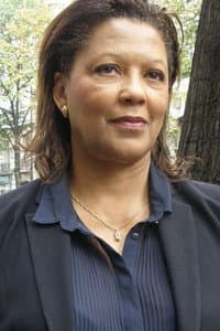 Marie-Reine Hassen in Echos aus einem düsteren Reich