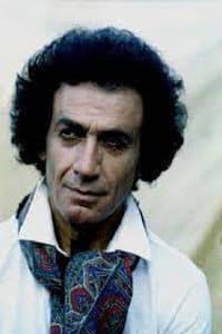 Hossein Sarshar in Ey Iran