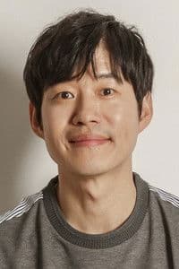 Yu Jun-sang in 경이로운 소문