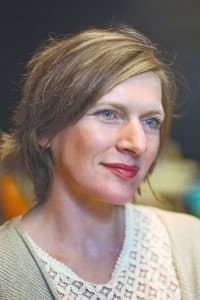 Zsófia Szamosi in Foglyok