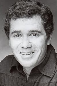 Dan Ferrone in Come Spy with Me