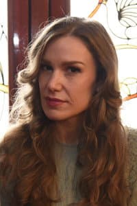 Nina Dean in Сонот за крвта и душата