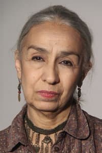 Aysan Sümercan in Zuhal