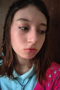 Sofia Debossan in Piadas Internas