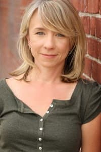 Jennifer Hines in Three Days