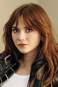 Emilia Jones in CODA