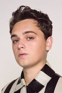 Dean-Charles Chapman in Ozi: Het grote jungle-avontuur