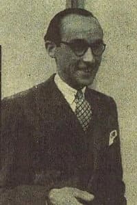 Víctor Ramírez in 4 hombres y un ataud