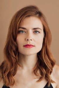 Ewa Wolniczek in Planes, Trains, and Christmas Trees