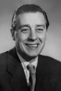 Manuel Dicenta in Aventuras de Juan Lucas