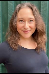 Jennifer Herzog in No Choice