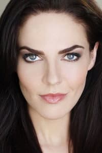 Melanie Specht in Loveless in Los Angeles
