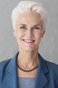Julie Berndt in Calling It Quits