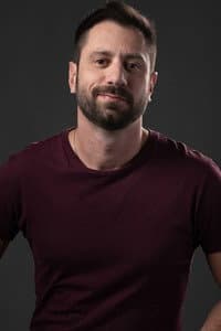 Bernardo Felinto in Letícia