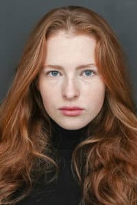 Ekaterina Voronina in Мужу привет