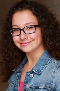 Maya Franzoi in 48 Christmas Wishes