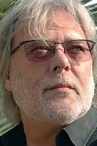 José Luccioni in Le dernier homme