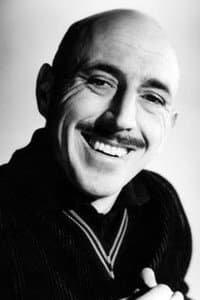 Lionel Jeffries in Idol on Parade