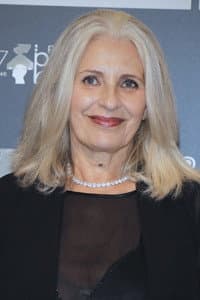 Anna Pavignano in Laggiù qualcuno mi ama