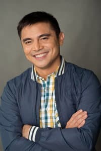 Marvin Agustin in Hey Babe!