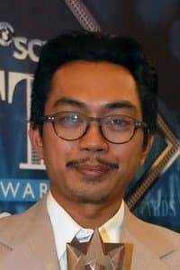 Ence Bagus in 9 Summers 10 Autumns