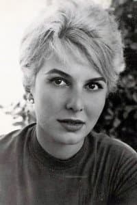 Mabel Karr in El amor empieza a medianoche