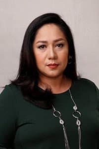 Shyr Valdez in Charot