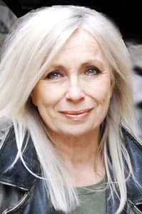 Marie Bergman in Då går jag ner i min källare – filmen om Pierre Isacsson