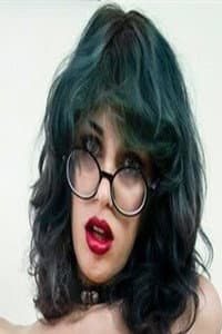 Dahlia Crimson in Transsexual Hitchhikers 2