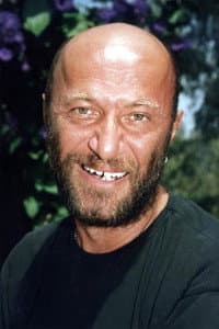 Coşkun Göğen in Vazgeç Gönlüm
