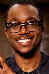 Aakomon Jones in Chadwick Boseman: Portrait of an Artist