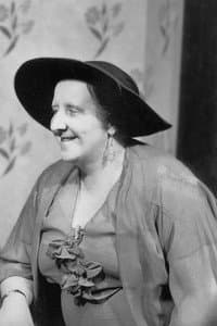 Maureen Delaney in The Doctor's Dilemma