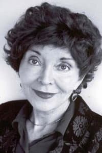 Caroline Cler in L'Afrique c'est loin