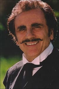 Toni Santagata in Le nozze di Laura