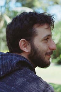 Pedro Augusto Almeida in Por Aqui Nada de Novo