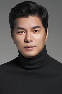 Choi Min-chul in 나의 해방일지