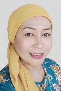 Nisha Mansor in Canting