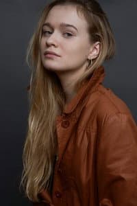 Manon Valentin in L'écho du lac