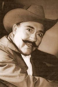 Pedro D'Aguillón in El hombre que quiso ser pobre