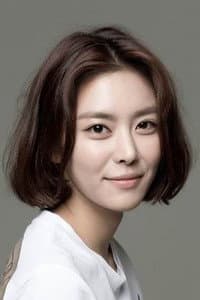 Park Seo-yeon in New World