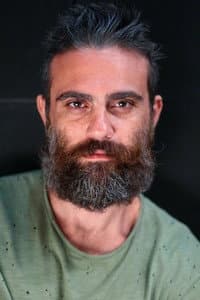 Alex Nader in Entre Macacos e Anjos